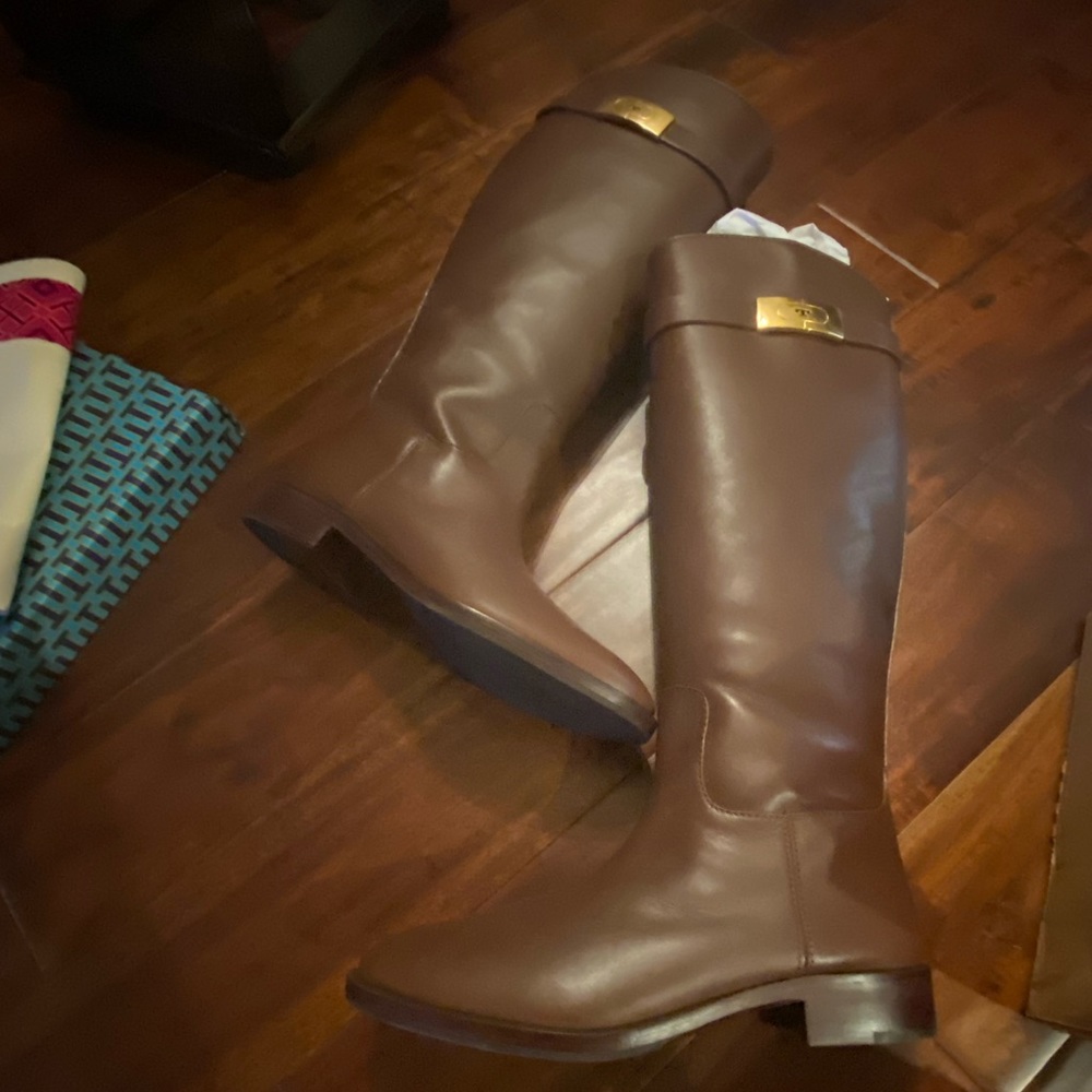Tory Burch T HARDWARE RIDING BOOT - Picture 5 of 16